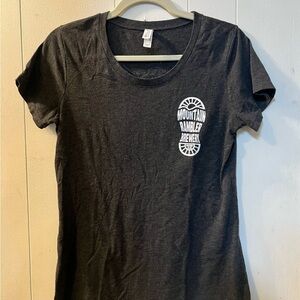 Mountain Rambler Brewery
Women's T-Shirt, Gray Size XL